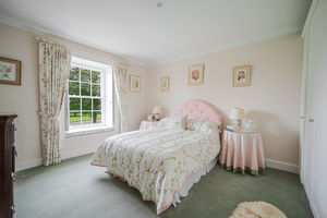 Guest bedroom- click for photo gallery